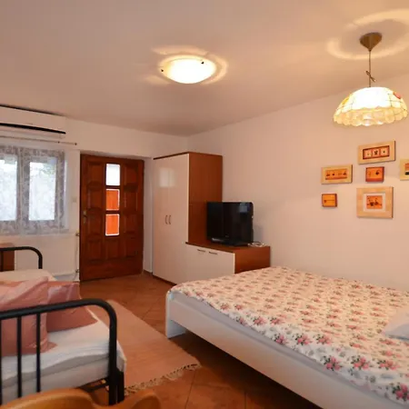Greta Apartament *