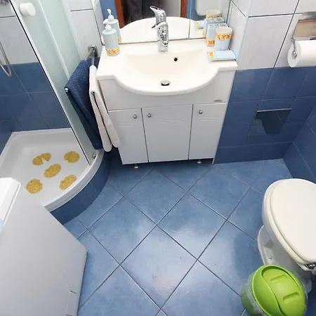Greta Apartment *